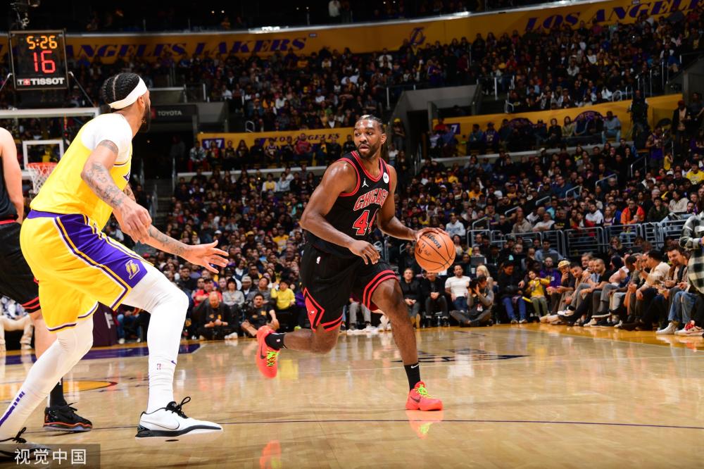 经理安东尼 经理安东尼